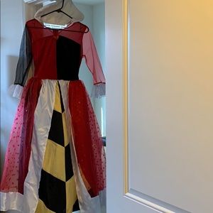 Queen of Hearts costume w/ Accessories, Size M